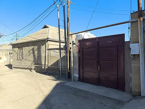 Satılır 3 otaqlı həyət evi 100 m²