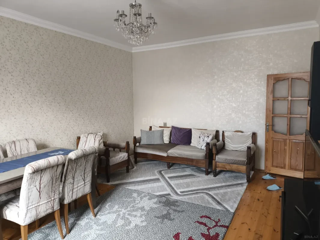 Satılır 3 otaqlı həyət evi 100 m²