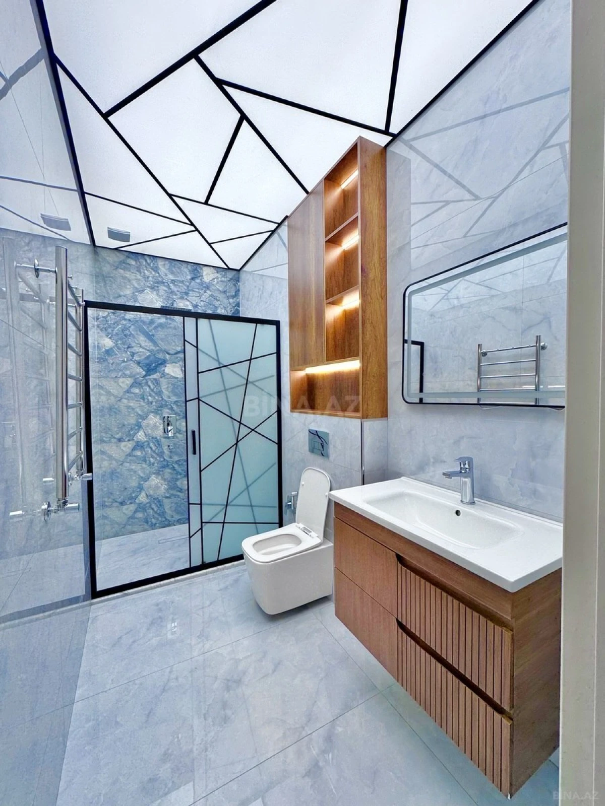 Satılır 3 otaqlı mənzil 63 m²