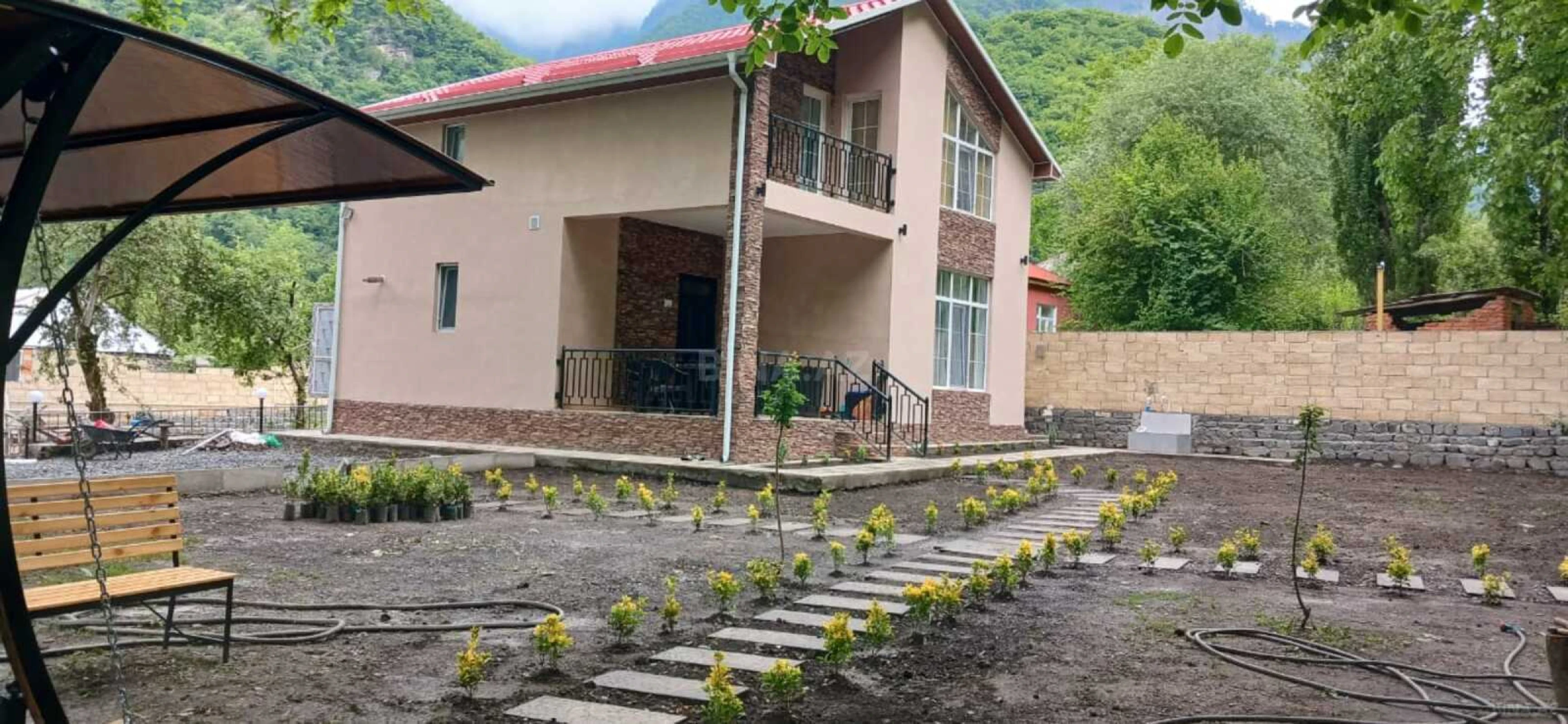 Kirayə verilir 4 otaqlı həyət evi 90 m²