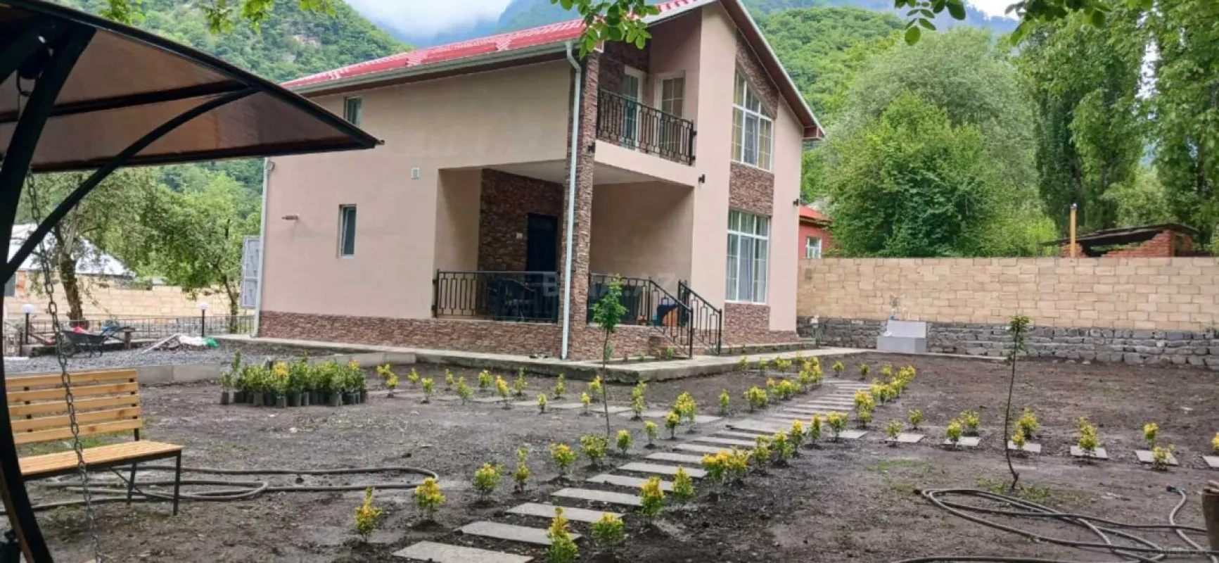 Kirayə verilir 4 otaqlı həyət evi 90 m²
