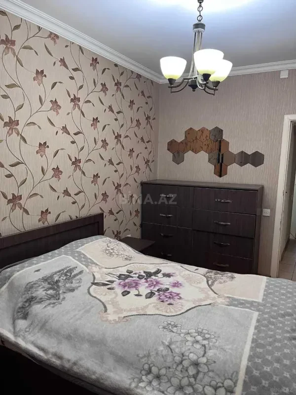 Kirayə verilir 3 otaqlı mənzil 70 m²