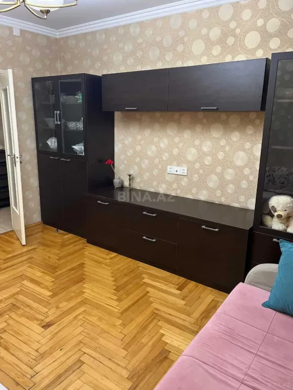 Kirayə verilir 3 otaqlı mənzil 70 m²