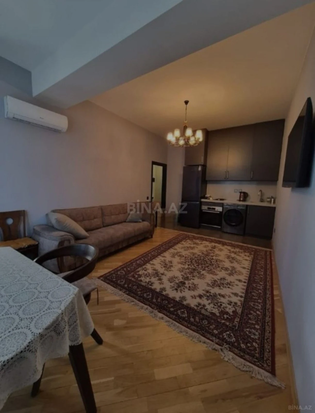 Kirayə verilir 3 otaqlı mənzil 120 m²