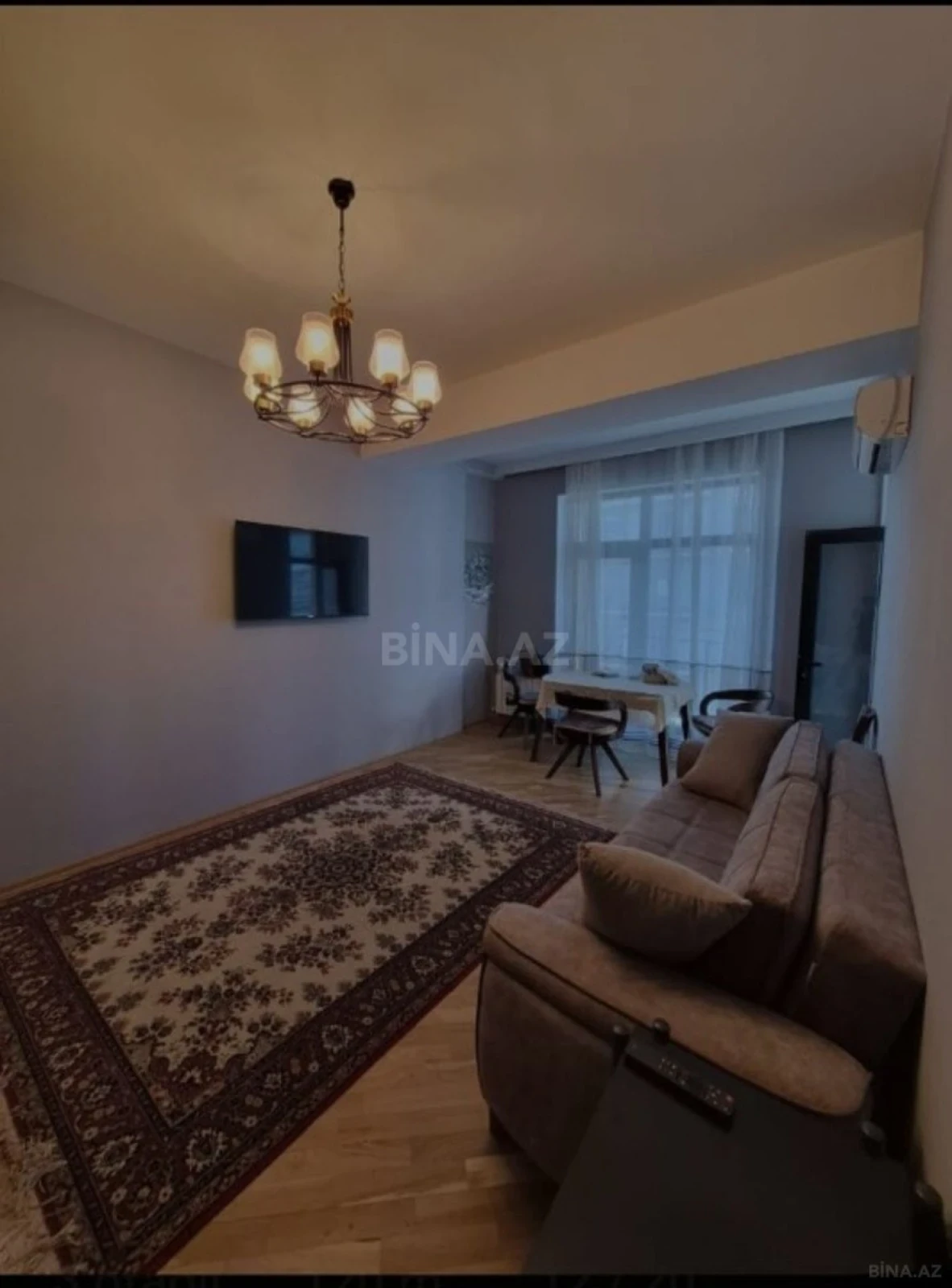 Kirayə verilir 3 otaqlı mənzil 120 m²