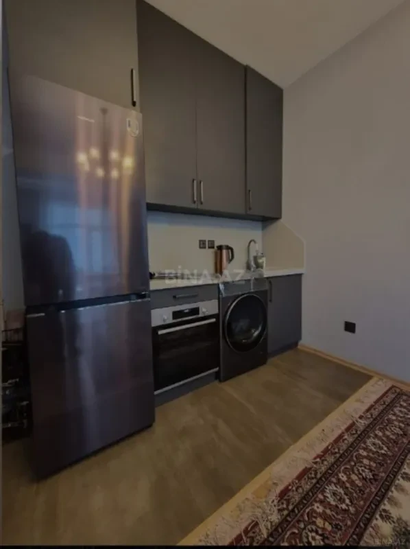 Kirayə verilir 3 otaqlı mənzil 120 m²