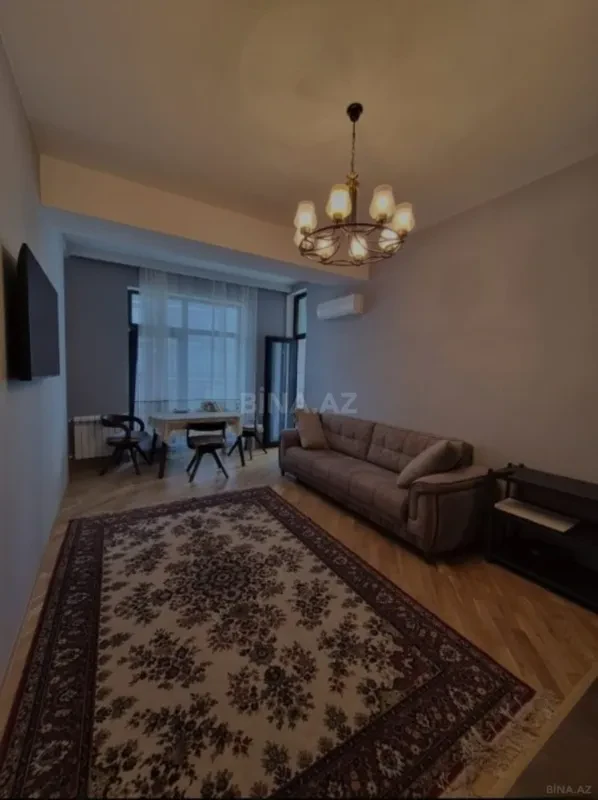 Kirayə verilir 3 otaqlı mənzil 120 m²