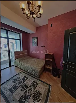 Kirayə verilir 3 otaqlı mənzil 120 m²