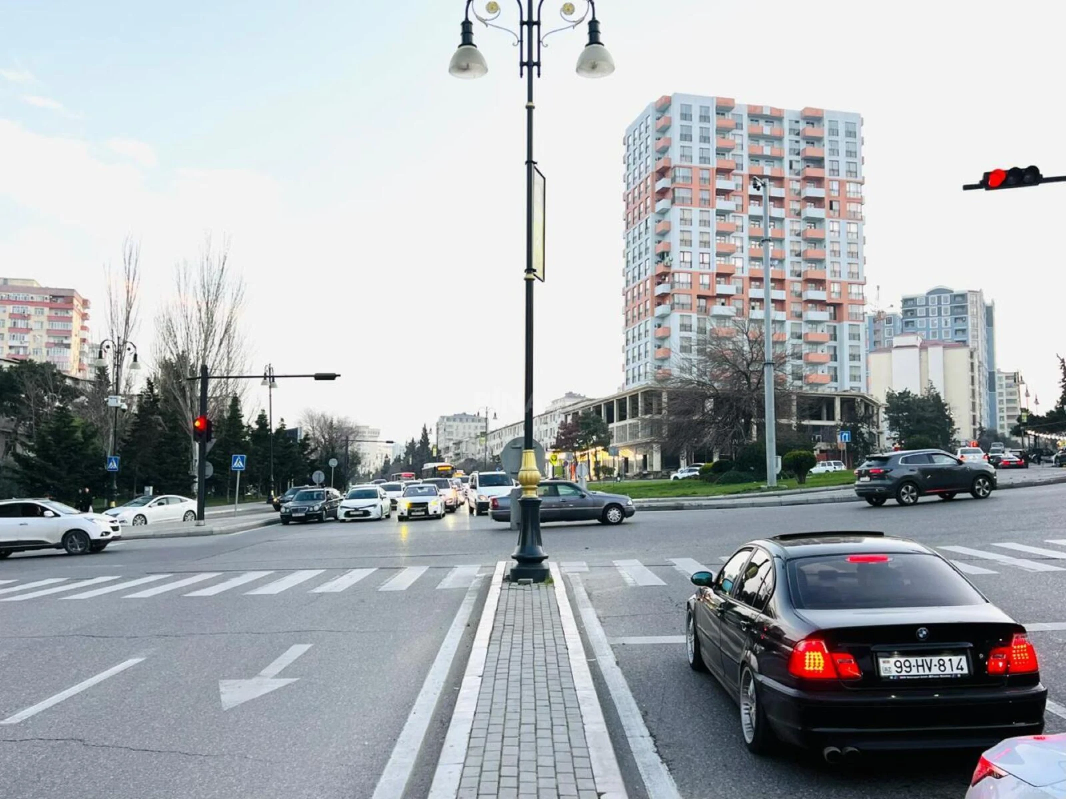 Kirayə verilir obyekt 262 m²