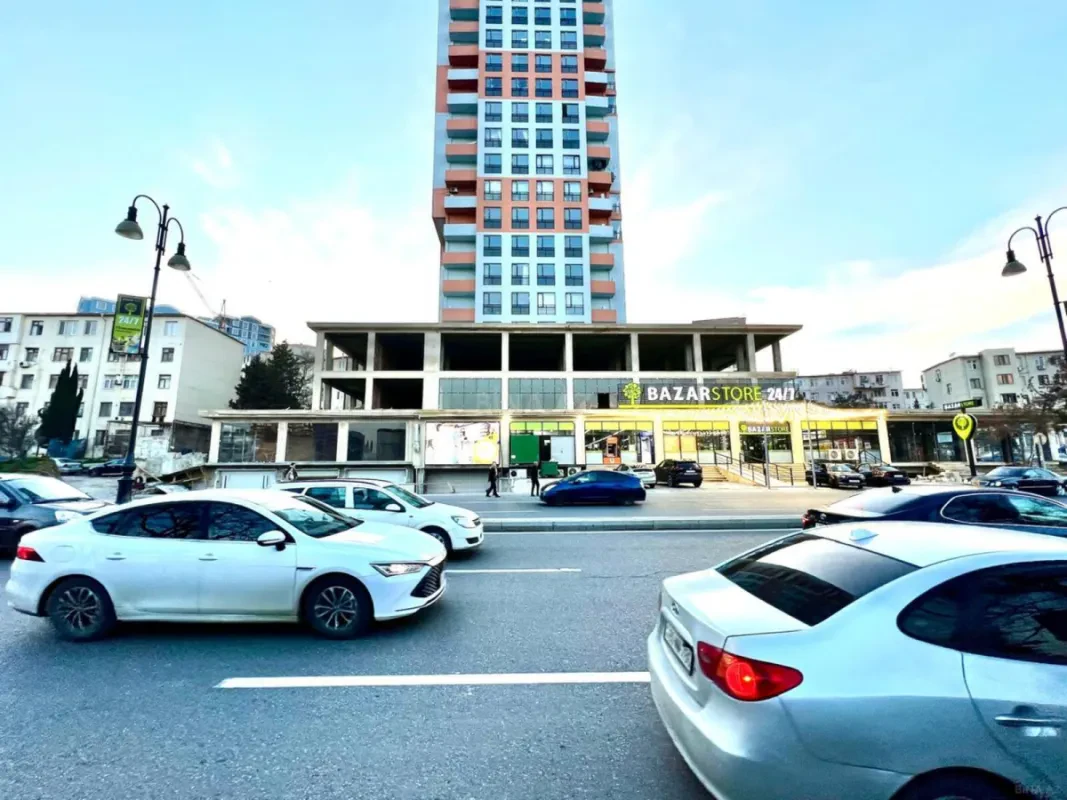 Kirayə verilir obyekt 262 m²