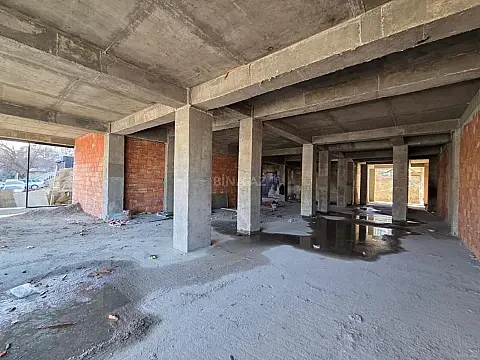 Kirayə verilir obyekt 262 m²