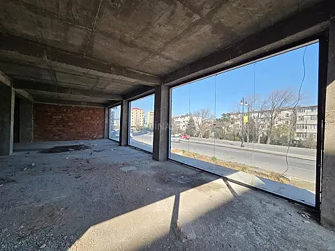 Kirayə verilir obyekt 262 m²