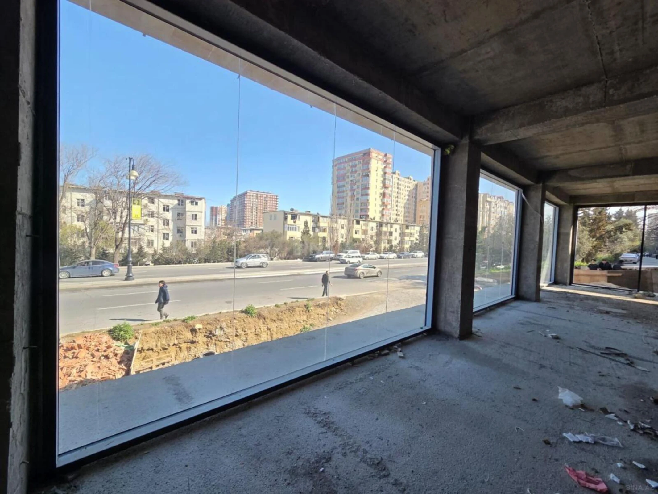 Kirayə verilir obyekt 262 m²