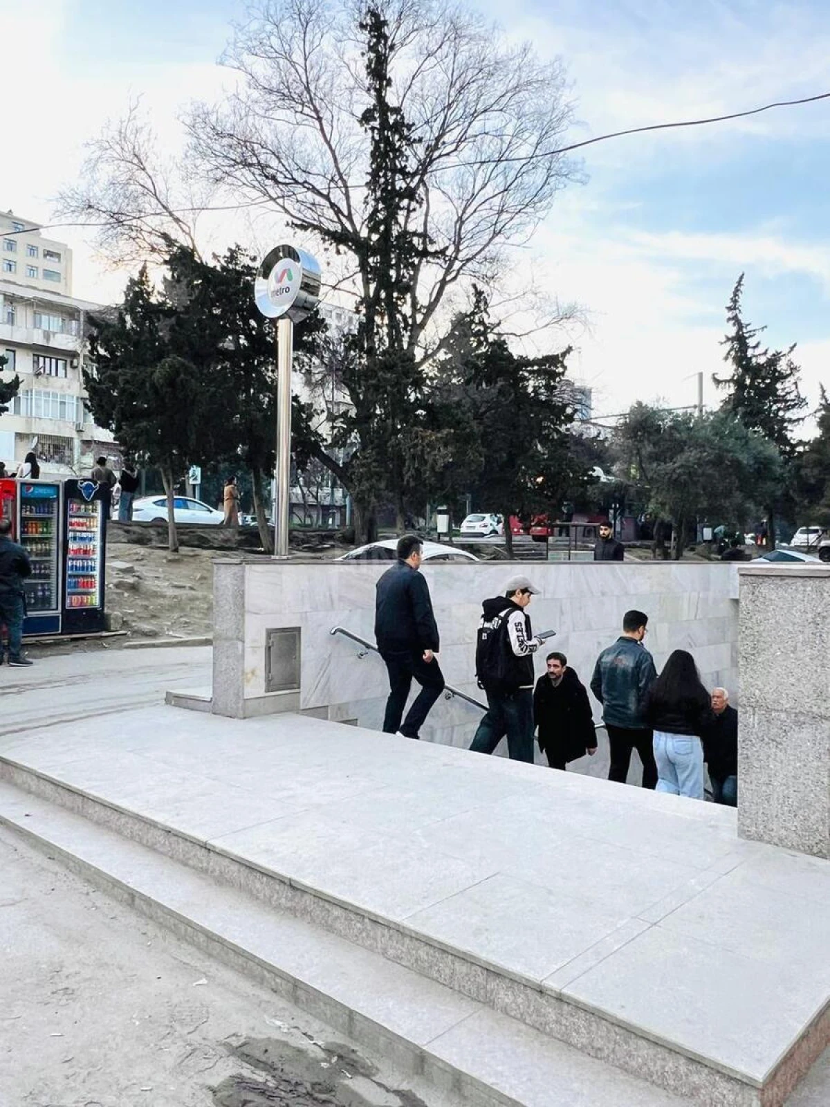 Kirayə verilir obyekt 262 m²