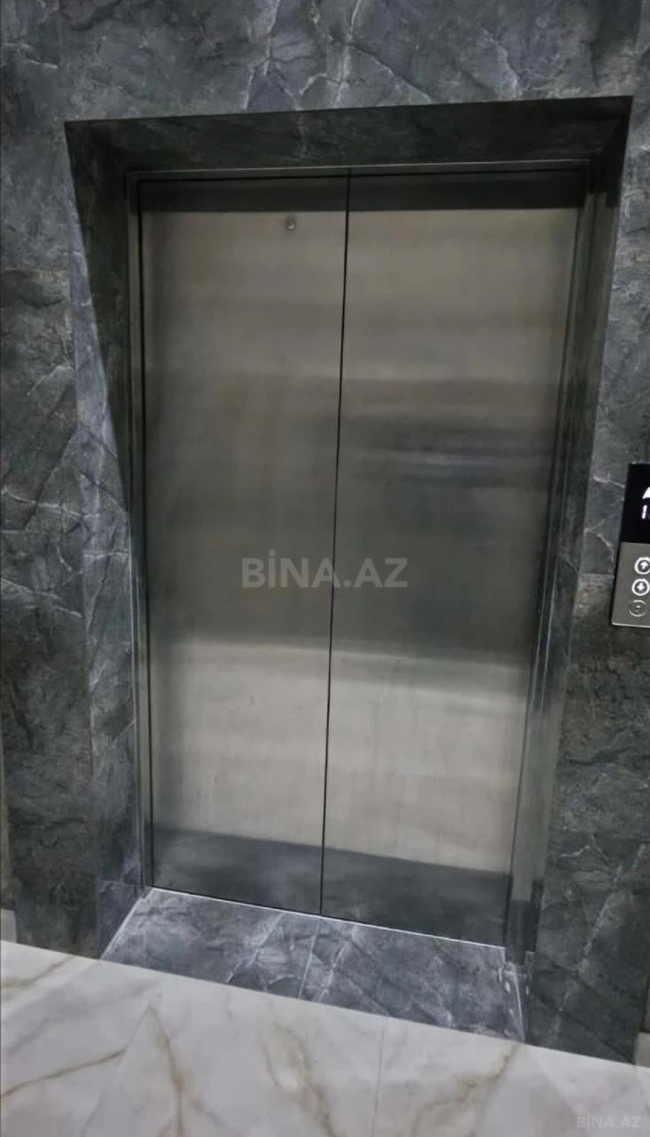 Satılır 2 otaqlı mənzil 55 m²