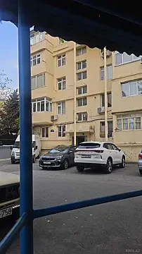 Satılır 1 otaqlı mənzil 35 m²