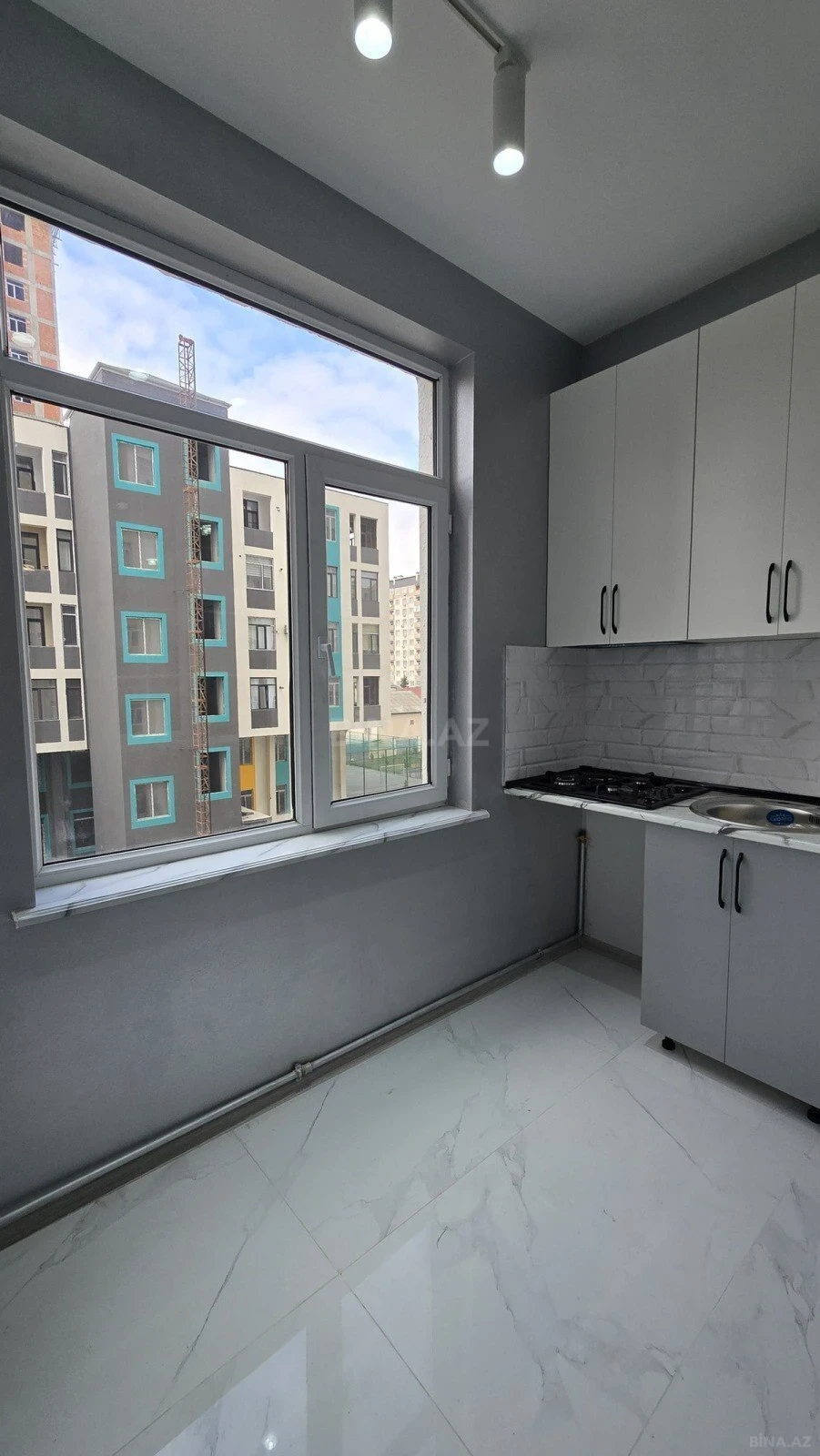 Satılır 2 otaqlı mənzil 53 m²