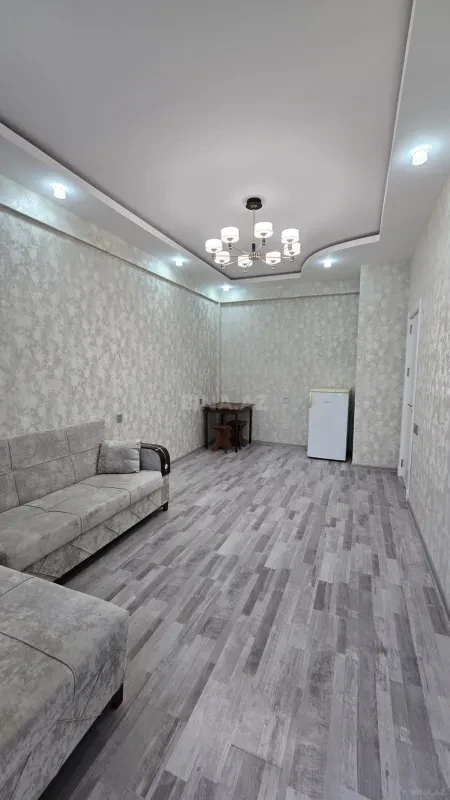 Satılır 2 otaqlı mənzil 53 m²