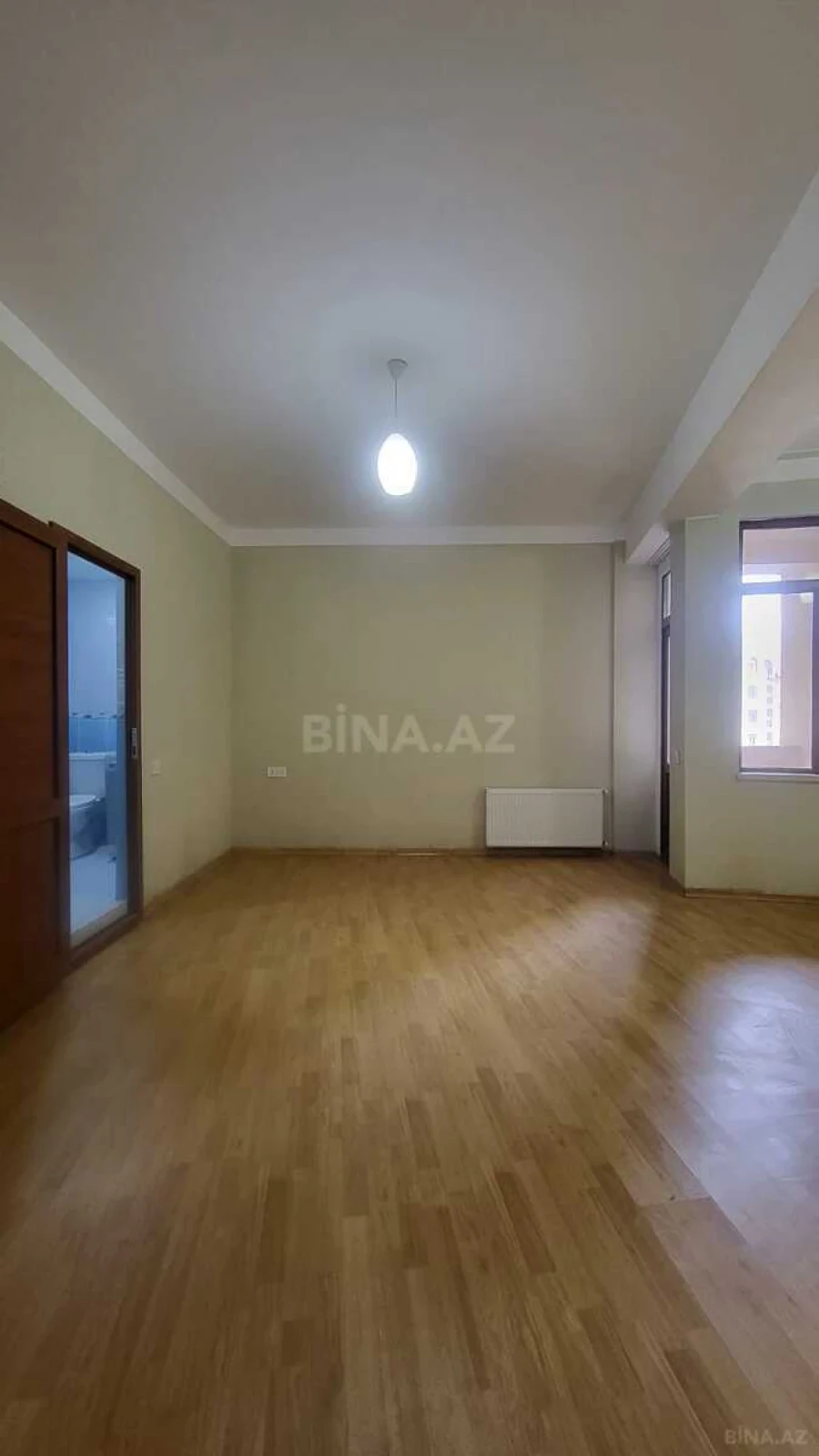 Satılır 3 otaqlı mənzil 125 m²