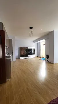 Satılır 3 otaqlı mənzil 125 m²