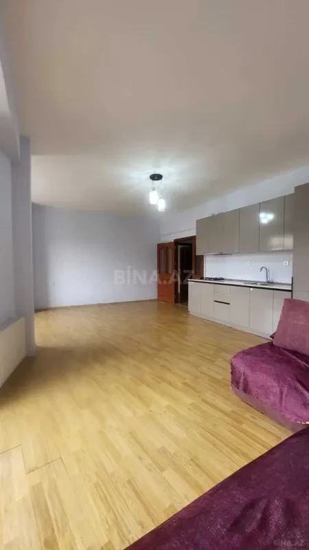 Satılır 3 otaqlı mənzil 125 m²