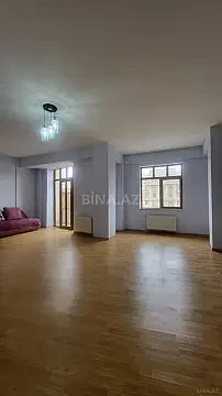 Satılır 3 otaqlı mənzil 125 m²