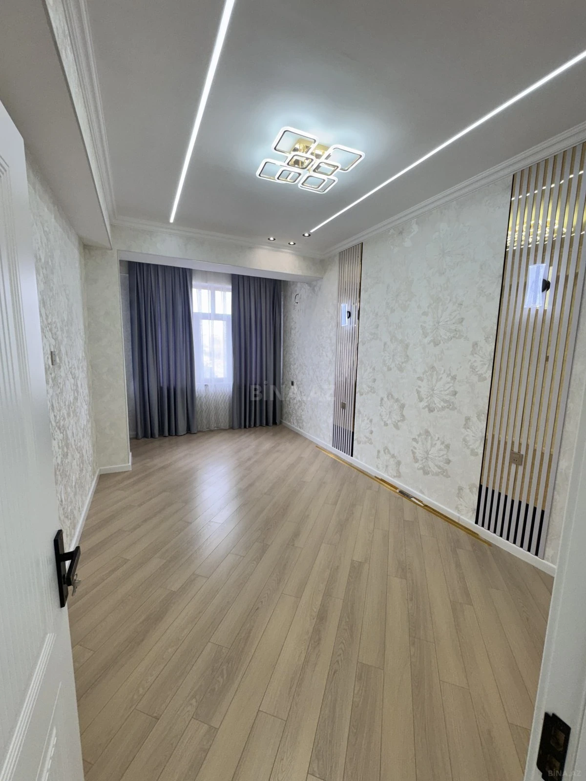 Satılır 3 otaqlı mənzil 100 m²