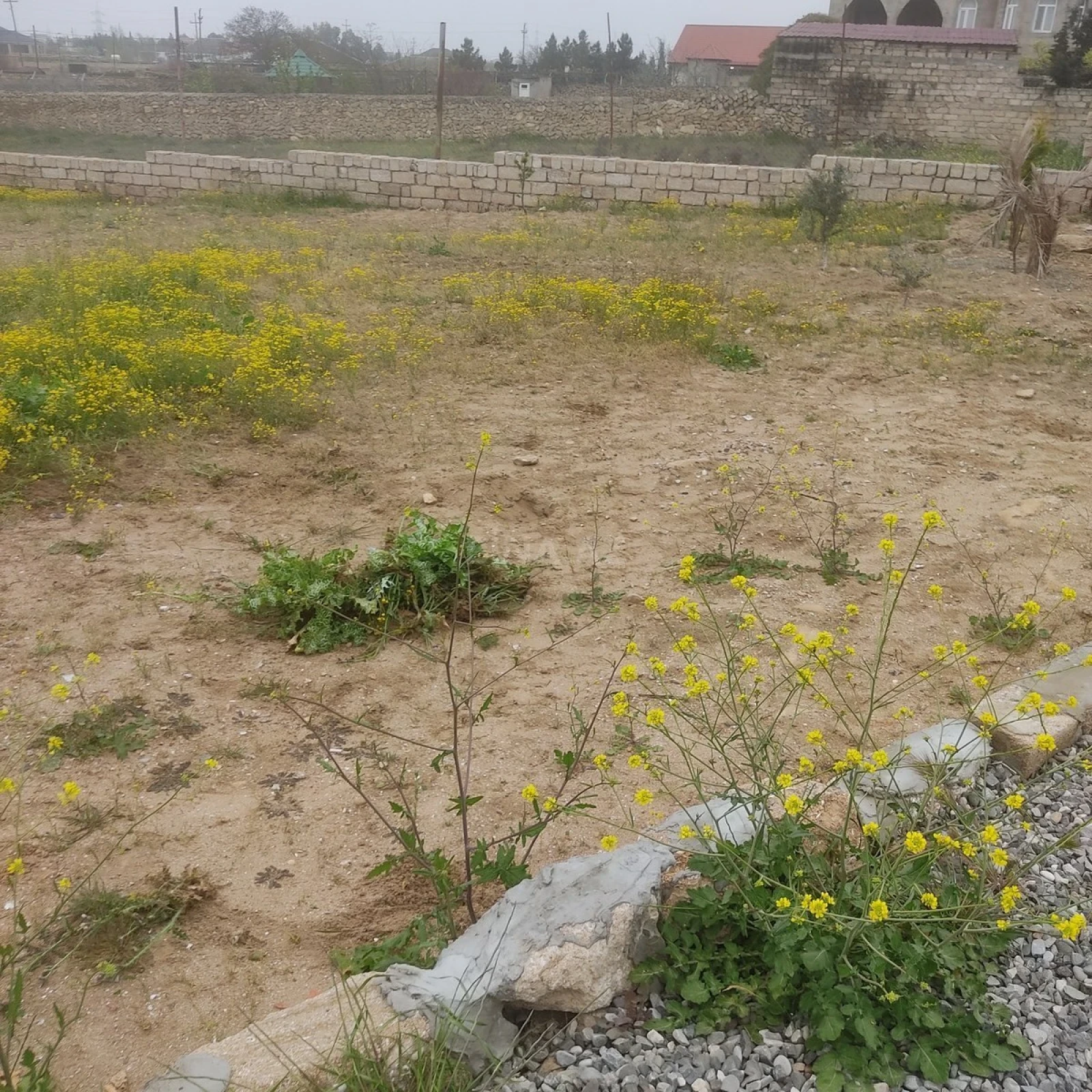 Satılır torpaq sahəsi 4 m²