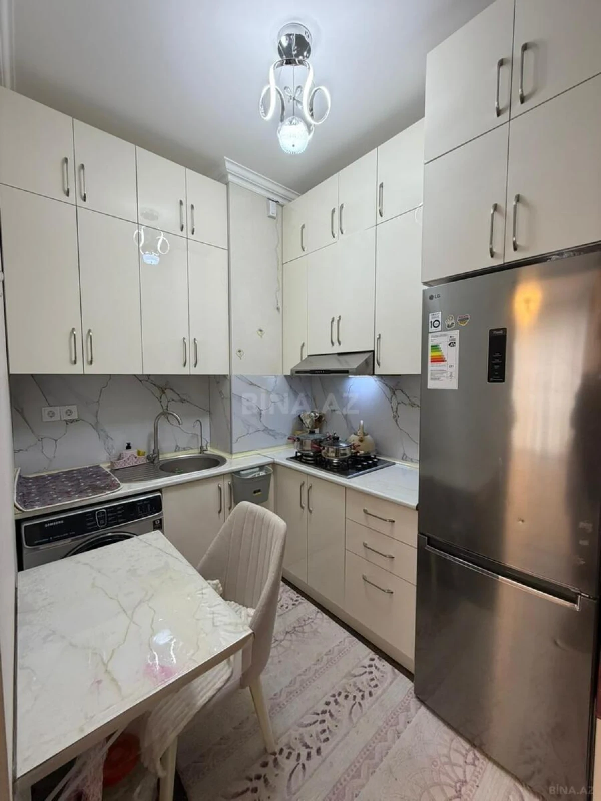 Satılır 2 otaqlı mənzil 50 m²