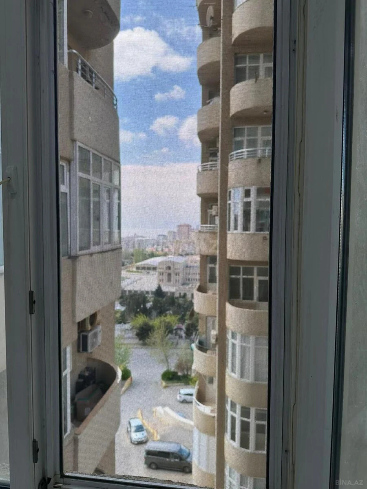 Kirayə verilir 3 otaqlı mənzil 110 m²
