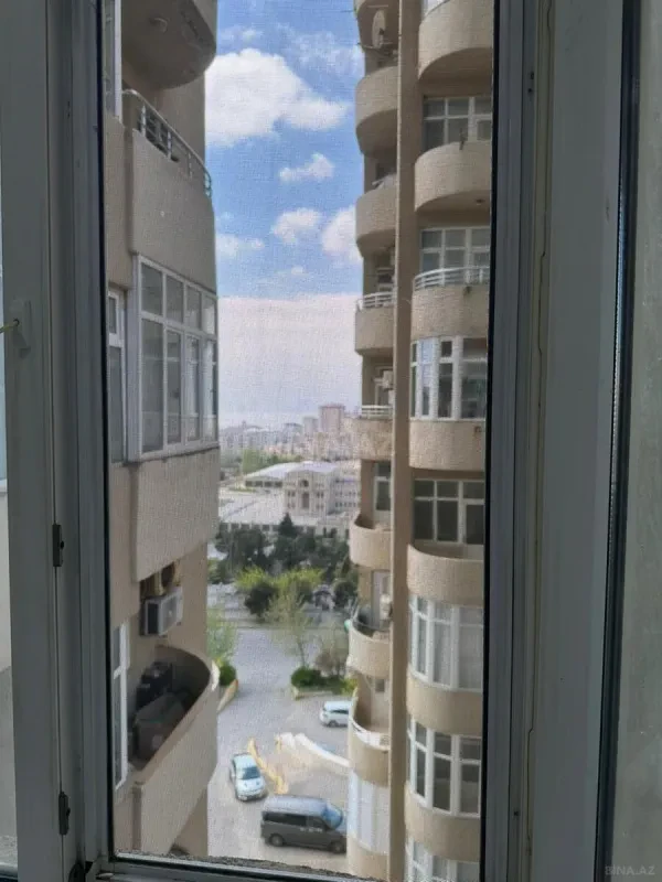 Kirayə verilir 3 otaqlı mənzil 110 m²