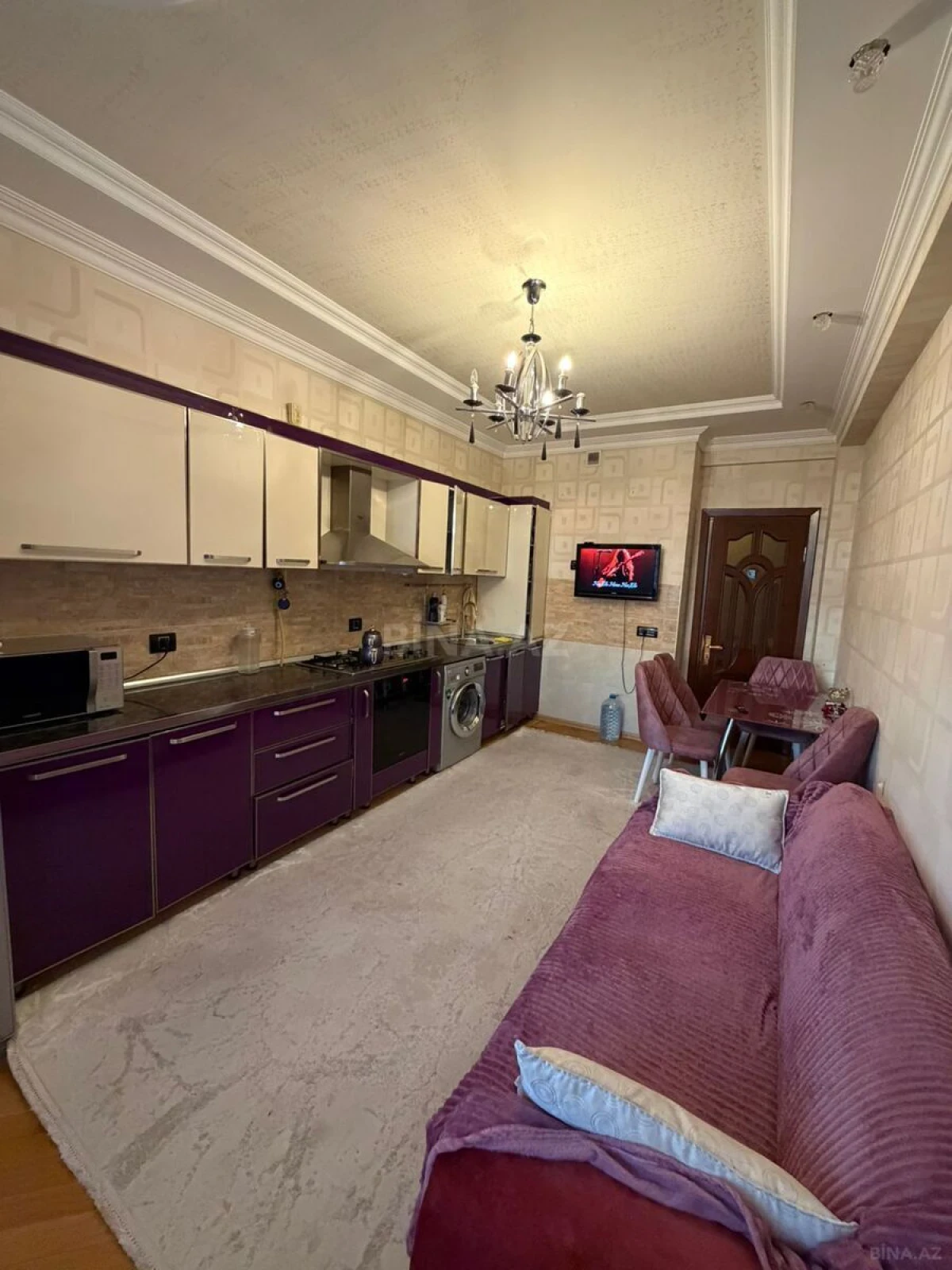 Satılır 4 otaqlı mənzil 174 m²