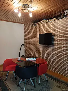 Kirayə verilir 2 otaqlı həyət evi 45 m²