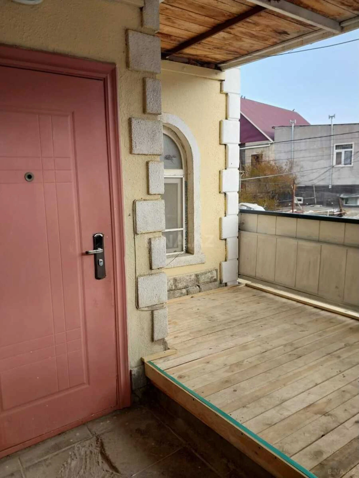 Kirayə verilir 2 otaqlı həyət evi 45 m²