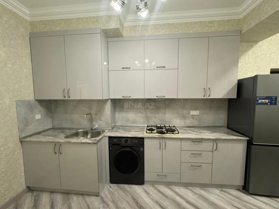 Kirayə verilir 2 otaqlı mənzil 100 m²