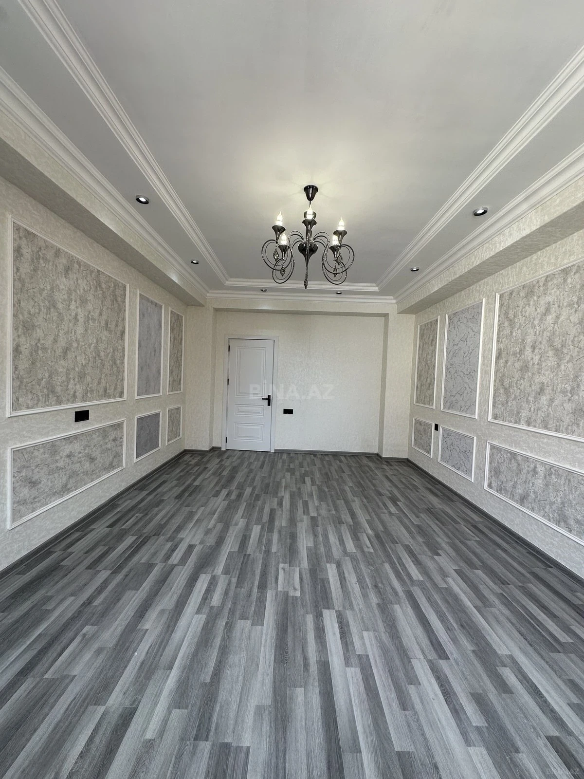 Satılır 3 otaqlı mənzil 83 m²