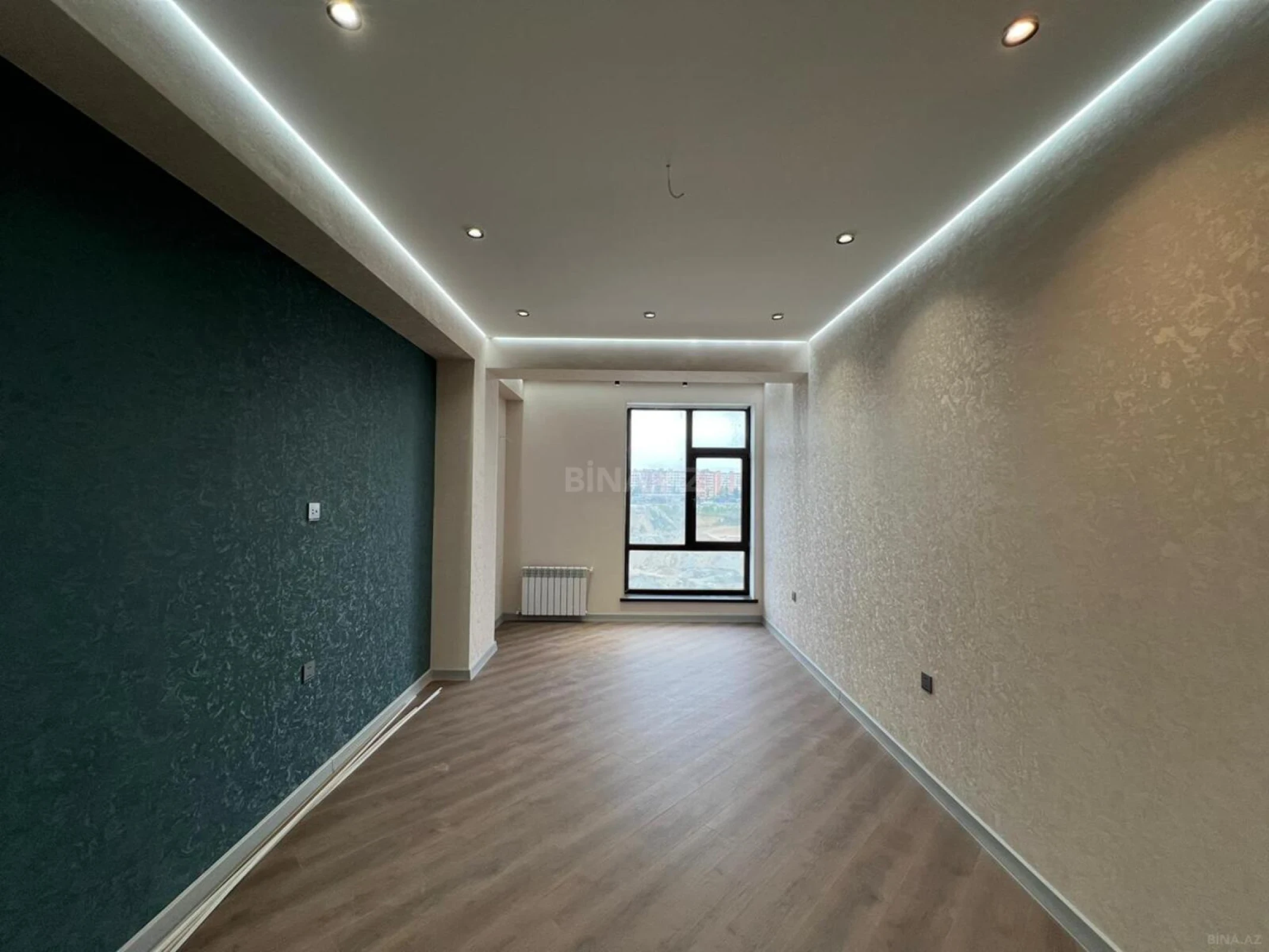 Satılır 3 otaqlı mənzil 98 m²