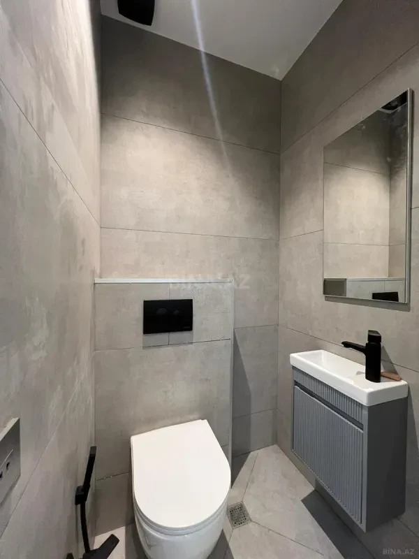Satılır 3 otaqlı mənzil 98 m²
