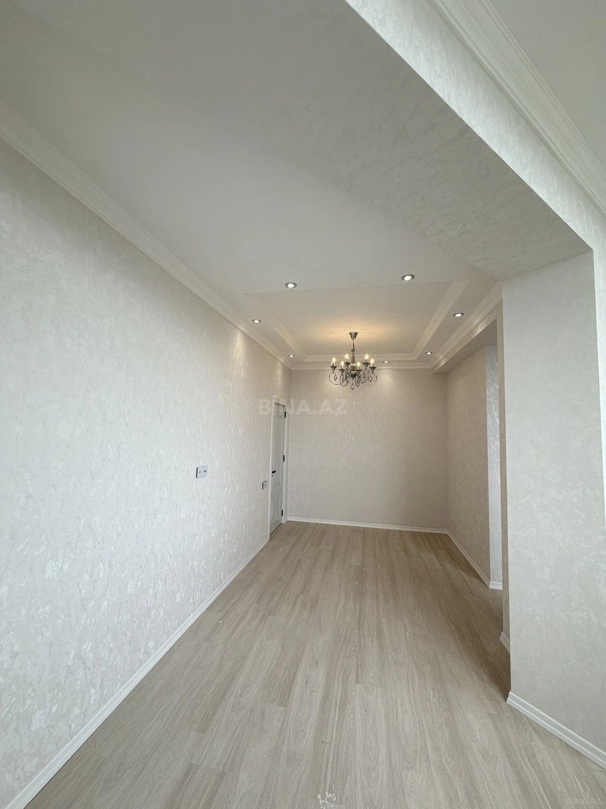 Satılır 3 otaqlı mənzil 84.1 m²