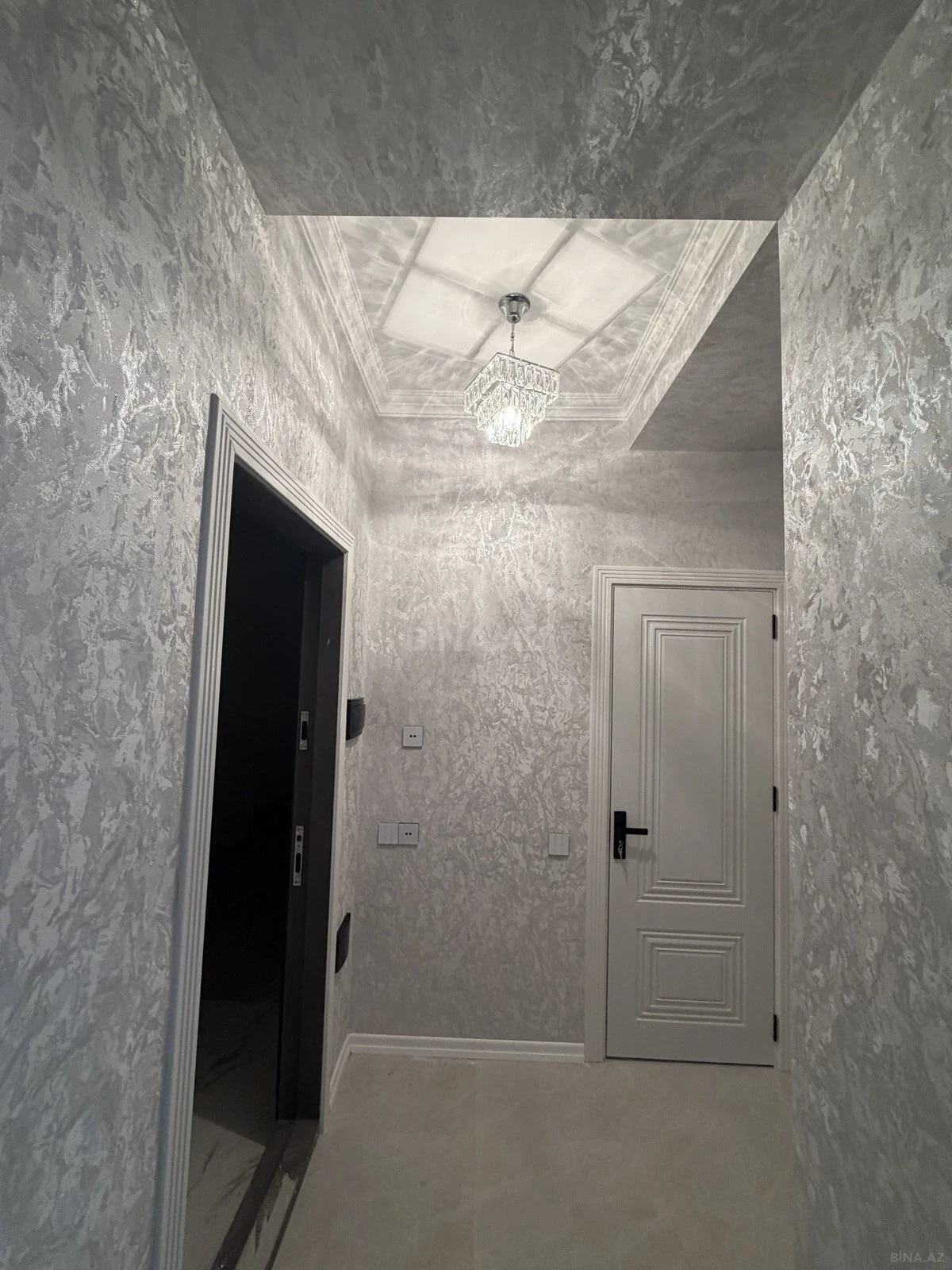 Satılır 3 otaqlı mənzil 84.1 m²