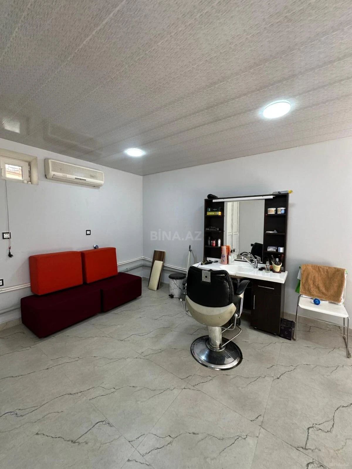 Satılır obyekt 35 m²