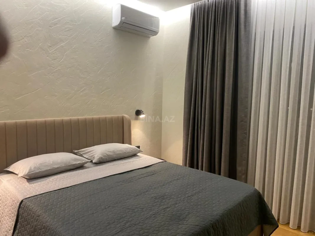 Kirayə verilir 2 otaqlı mənzil 75 m²