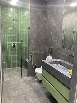 Kirayə verilir 2 otaqlı mənzil 75 m²