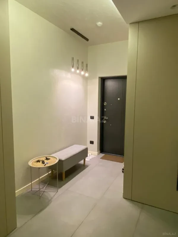 Kirayə verilir 2 otaqlı mənzil 75 m²