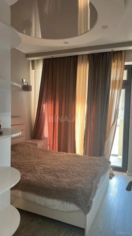 Kirayə verilir 2 otaqlı mənzil 52 m²