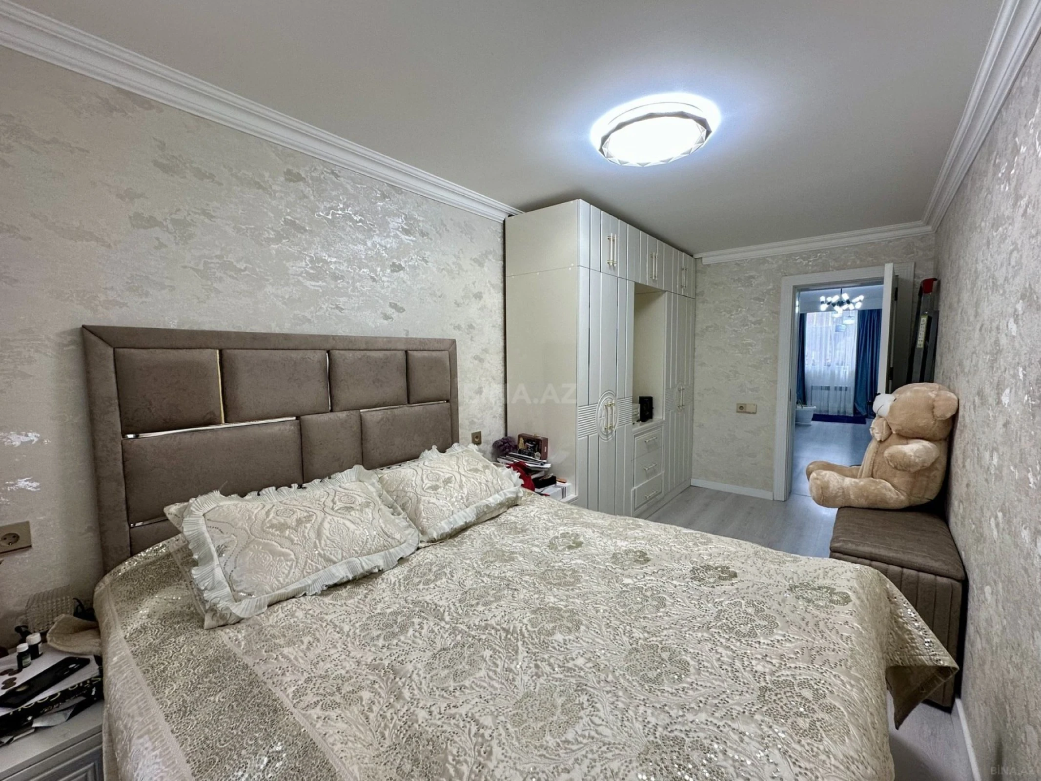 Satılır 2 otaqlı mənzil 43.6 m²