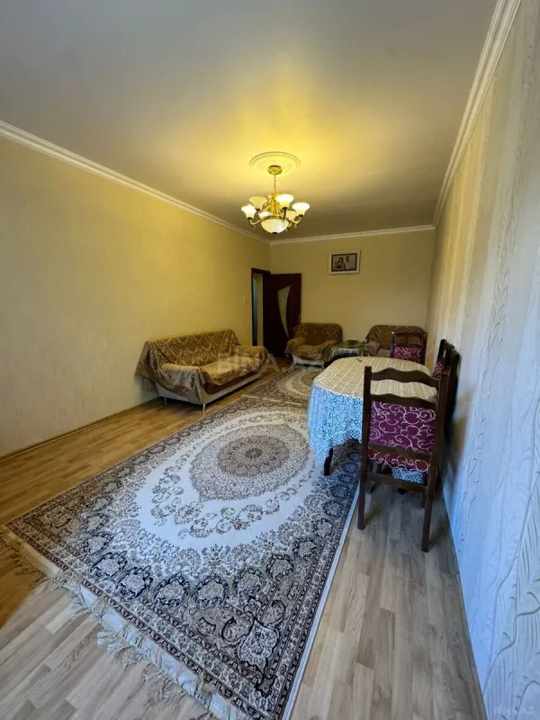 Satılır 3 otaqlı mənzil 90 m²