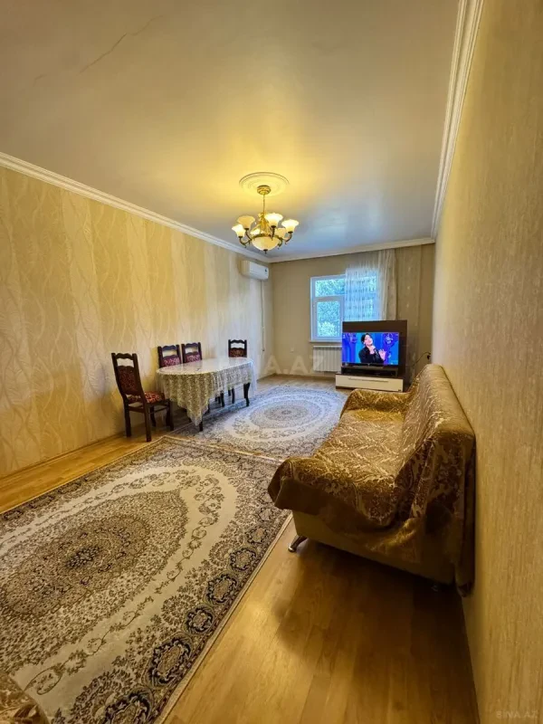 Satılır 3 otaqlı mənzil 90 m²