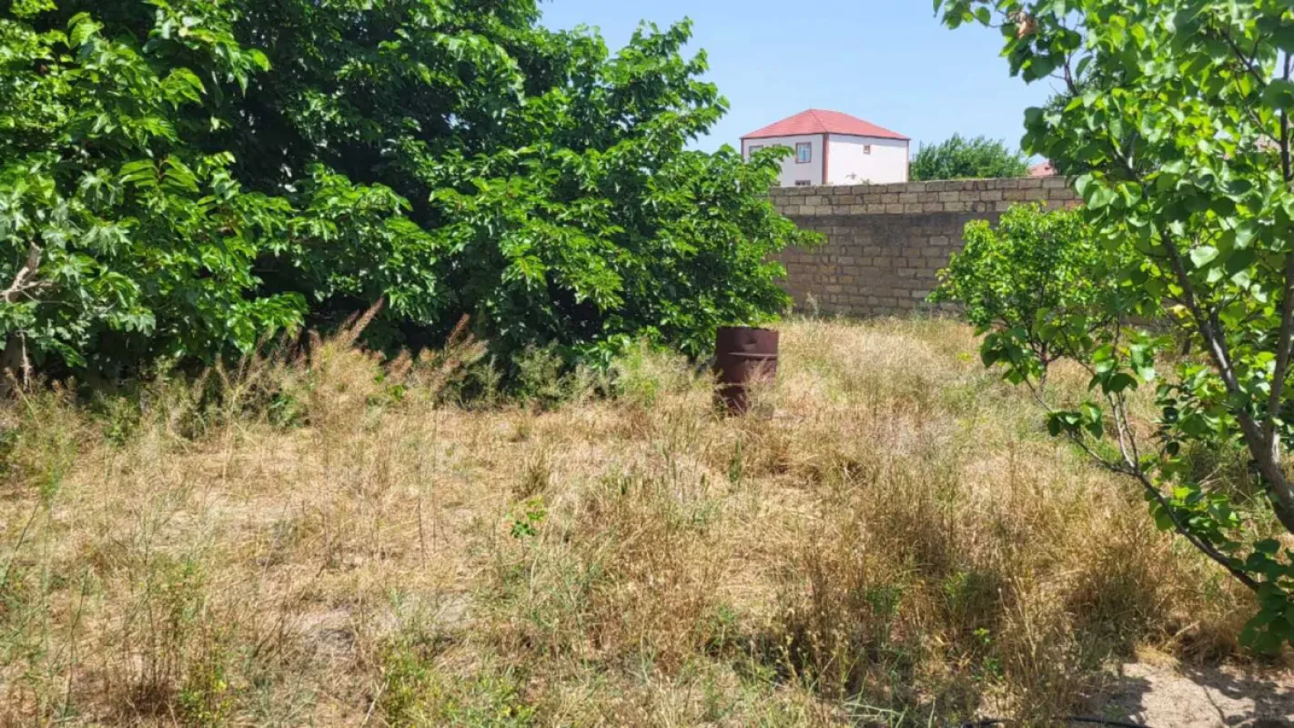 Satılır 5 otaqlı həyət evi 160 m²