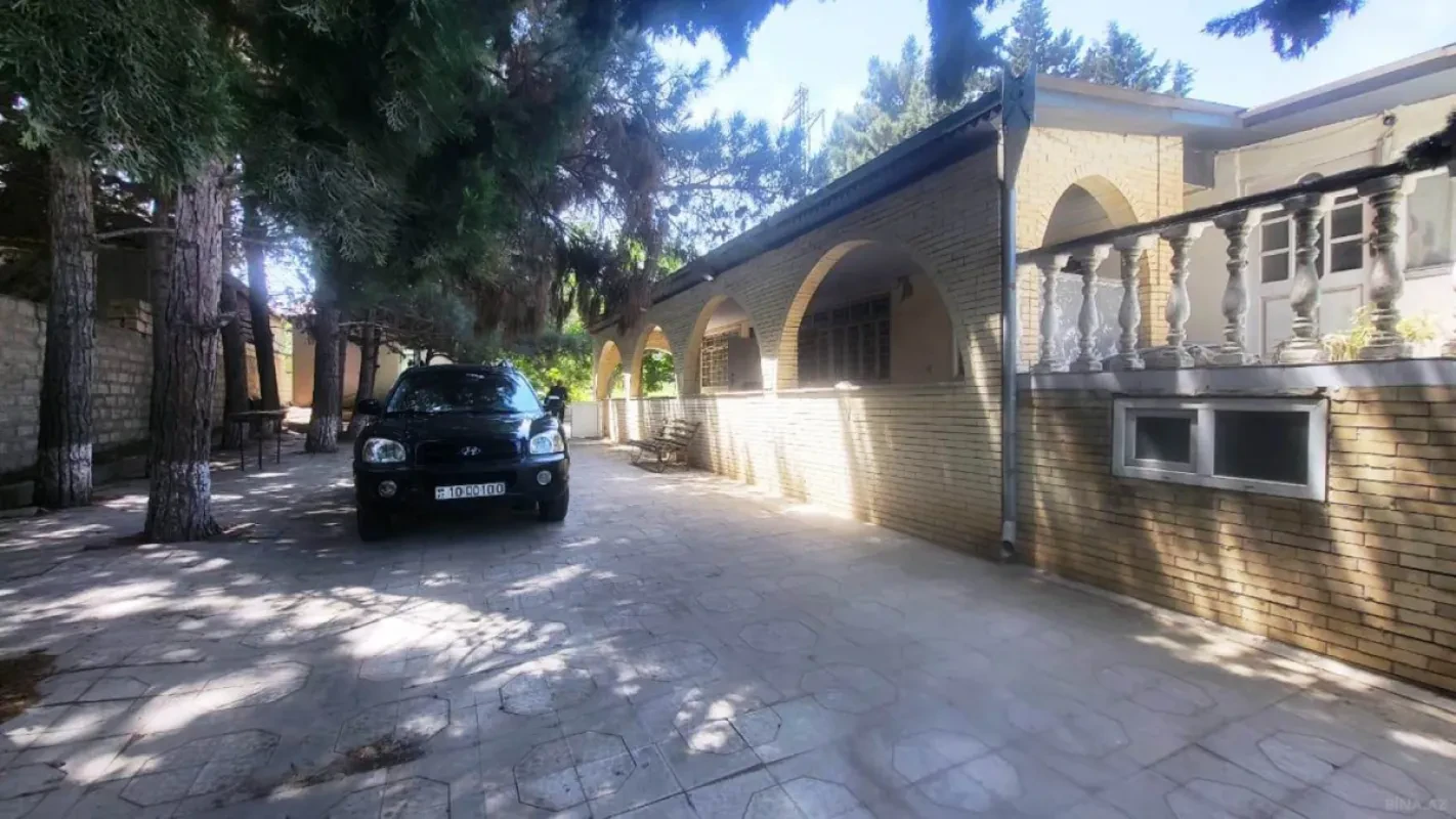 Satılır 5 otaqlı həyət evi 160 m²